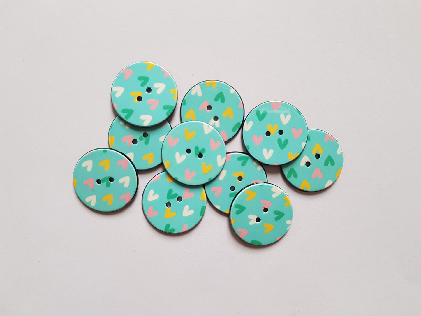 25mm acrylic buttons - heart pattern - blue