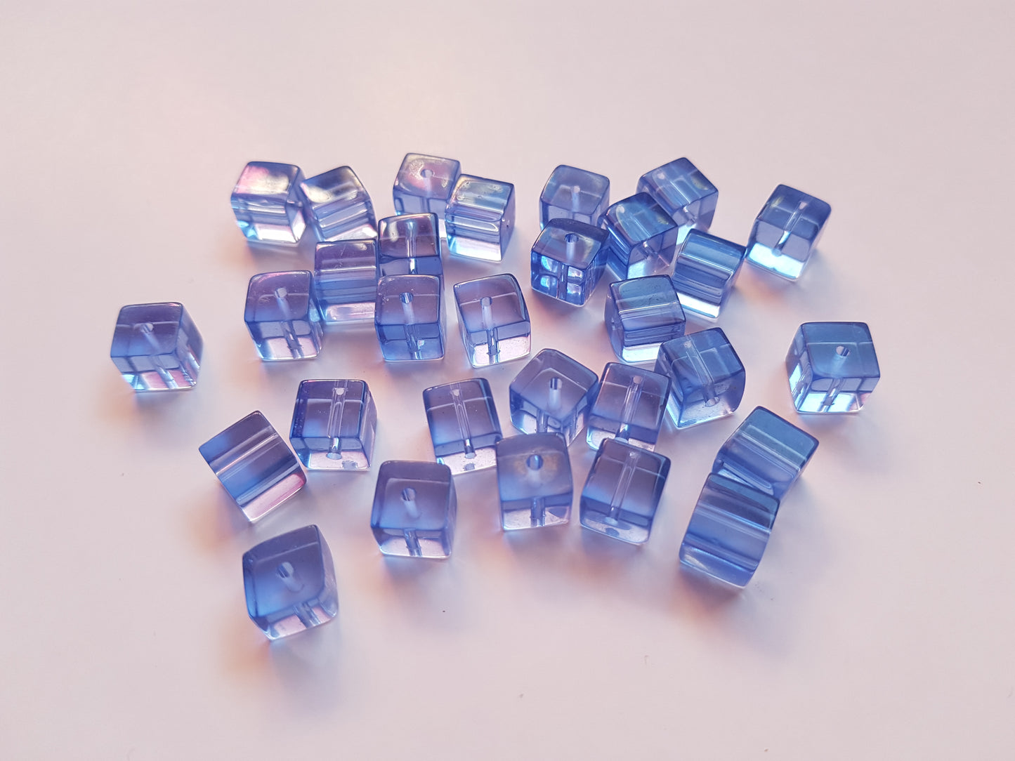 8mm glass cube beads - blue