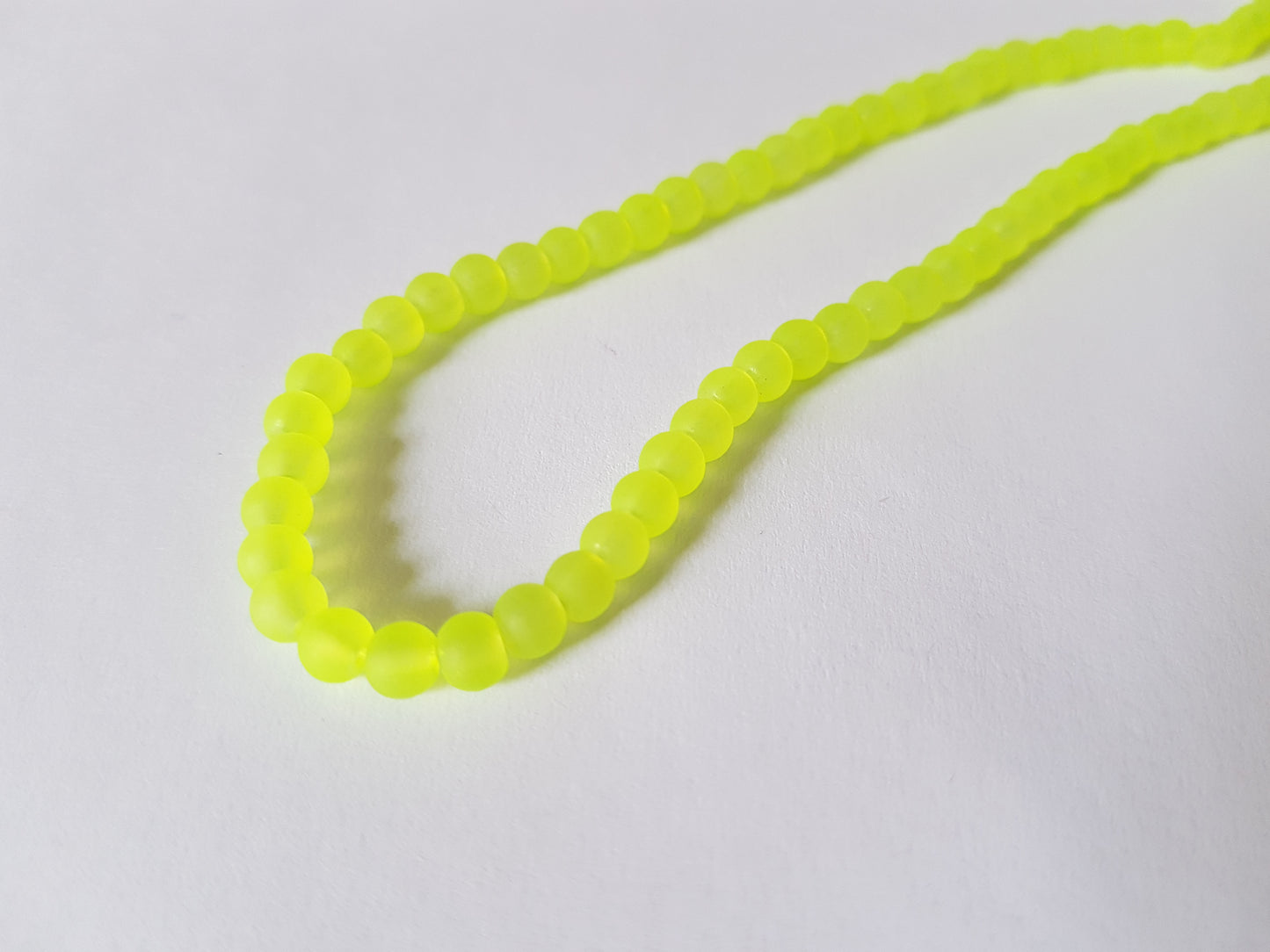 4mm frosted glass beads - bright yellow 