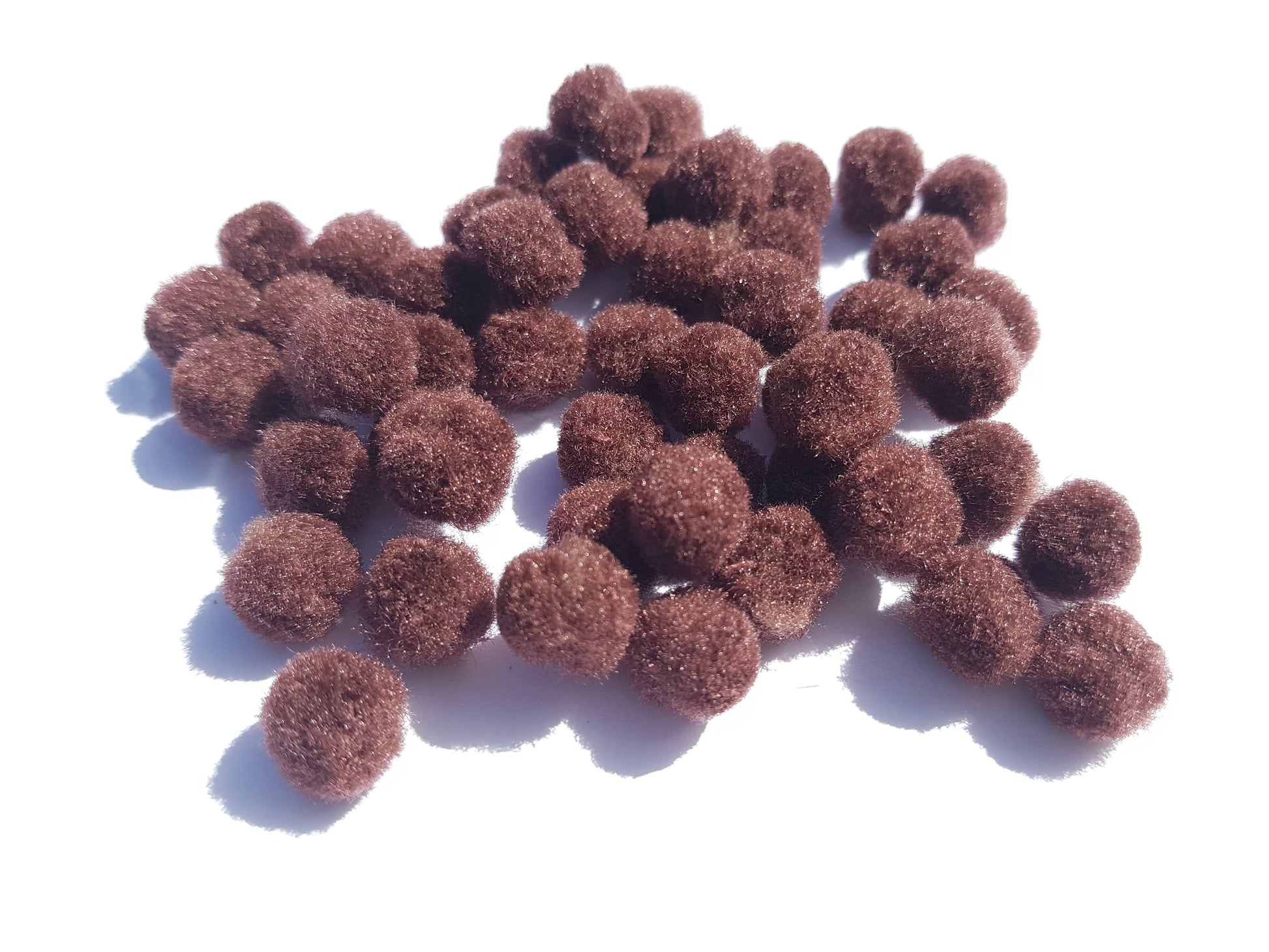 12mm pompoms - brown