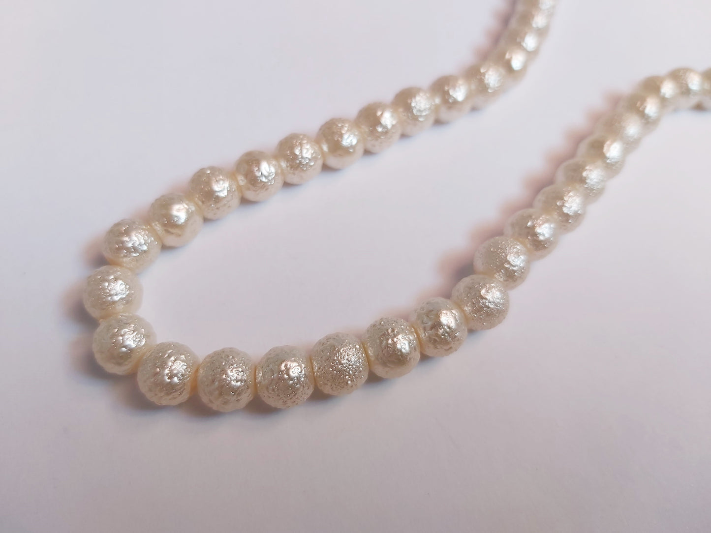 8mm matte effect glass pearl beads - champagne