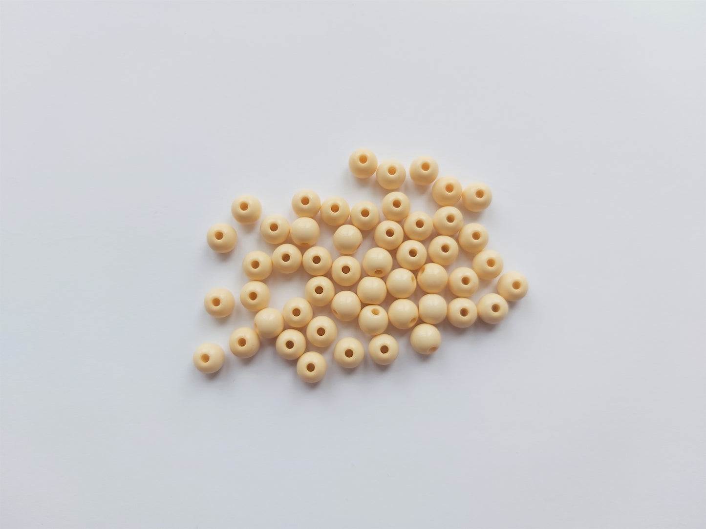 6mm acrylic round beads - cream