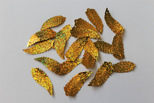 47mm holographic leaf sequins - gold 