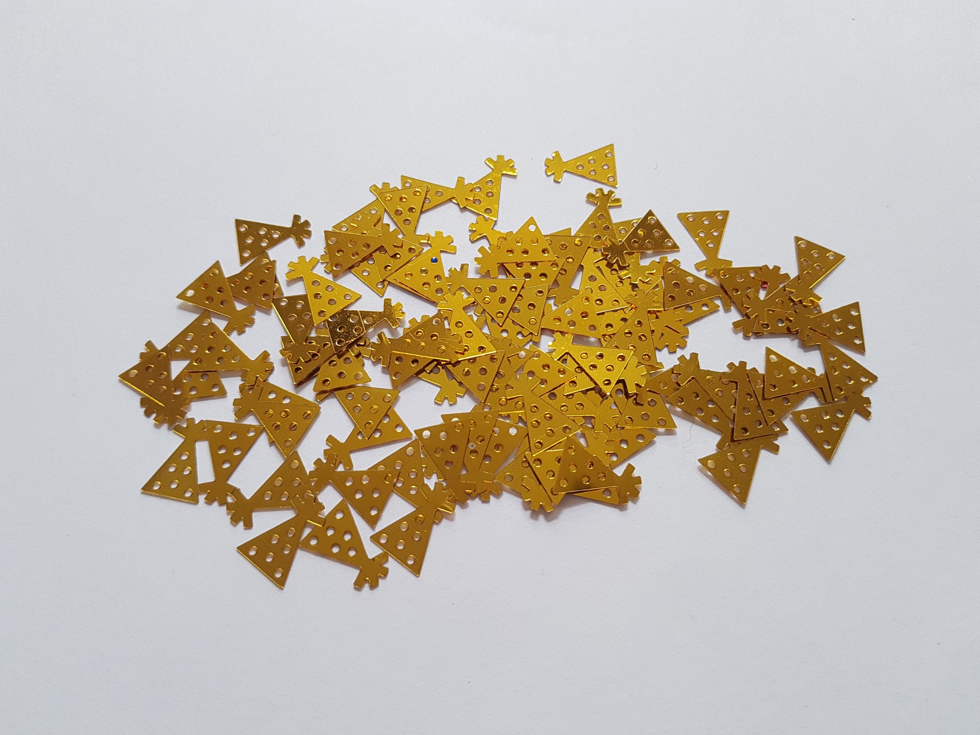 13mm party hat sequins - gold