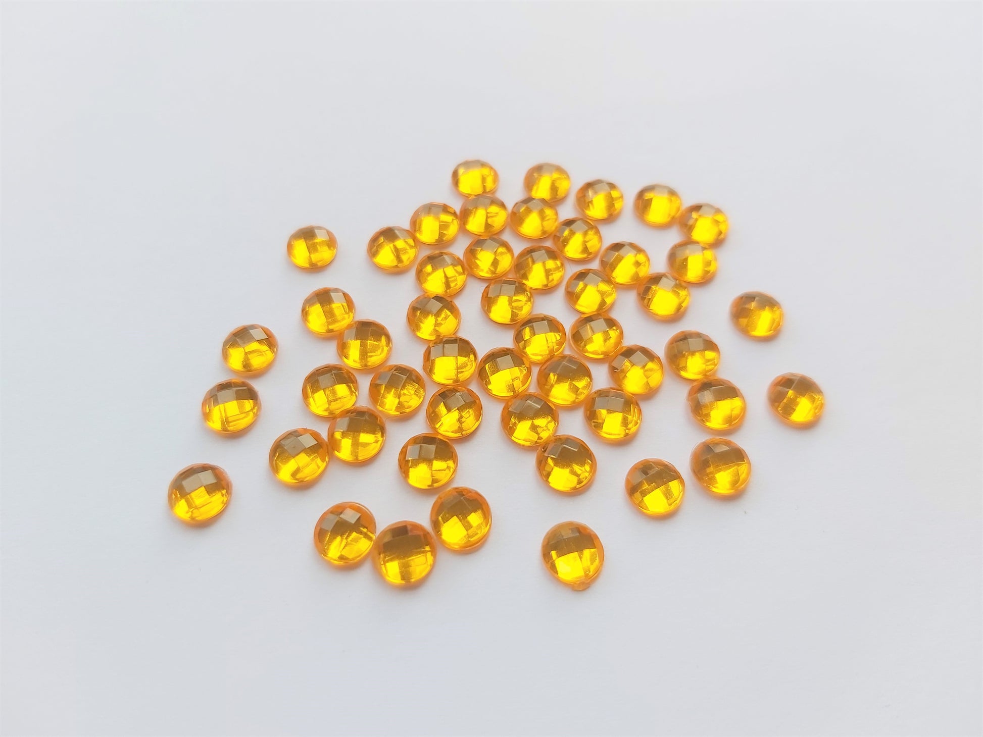 6mm acrylic rhinestones - faceted round - golden