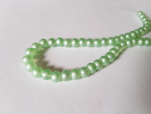 6mm pastel glass round beads - green