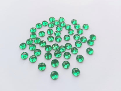 6mm acrylic rhinestones - faceted round - green