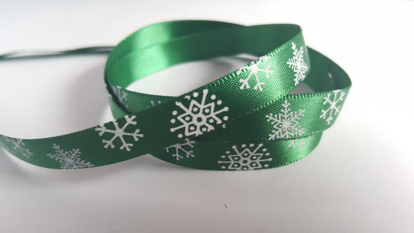 3m printed satin ribbon - 9mm - snowflakes - green