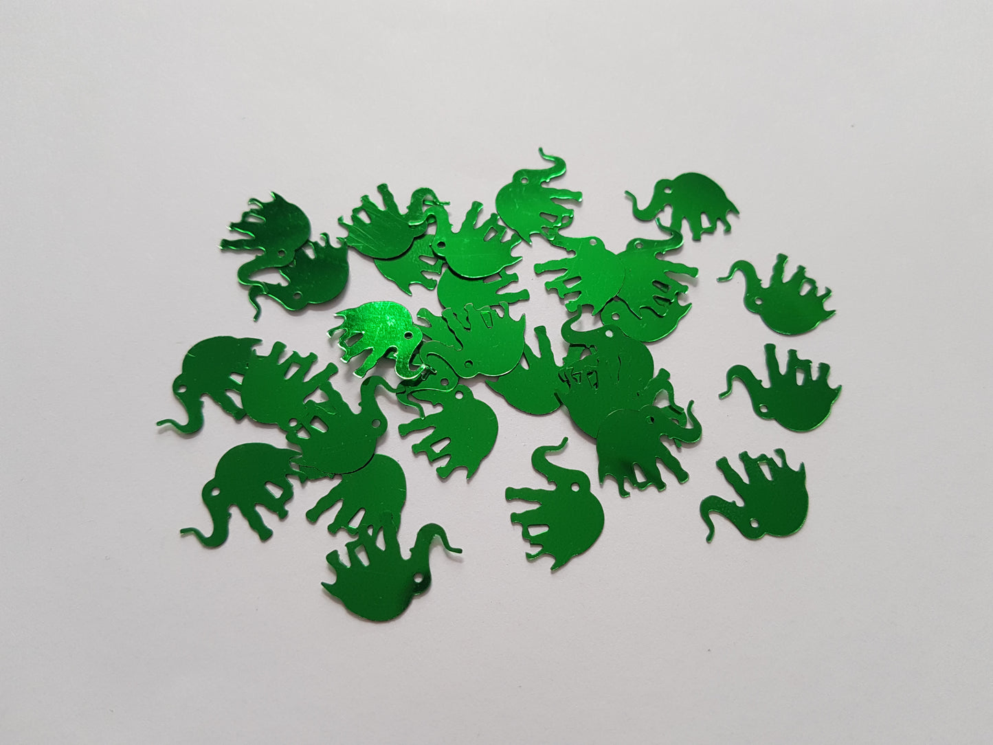 17mm elephant sequins - green