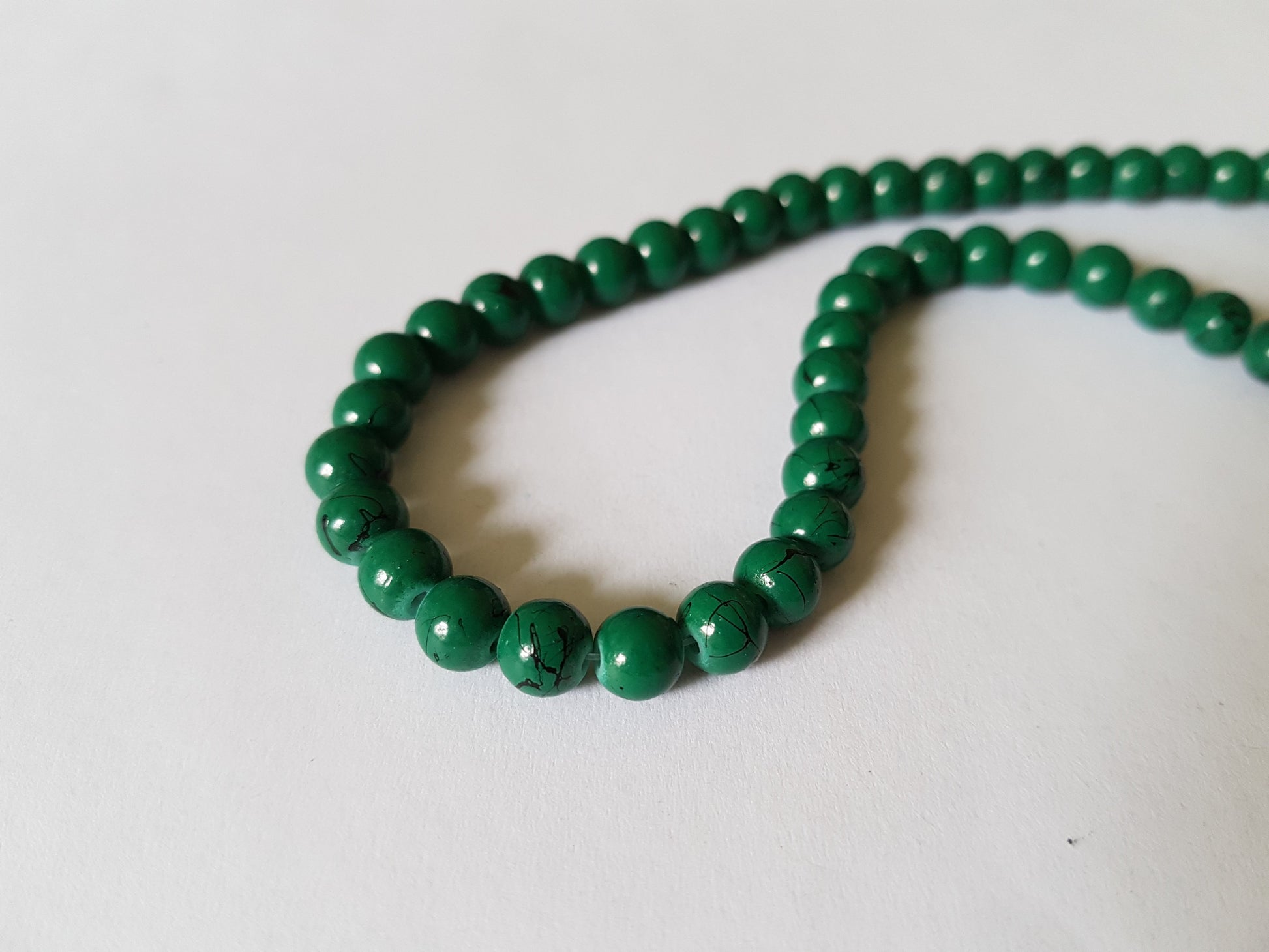 6mm drawbench glass beads - green