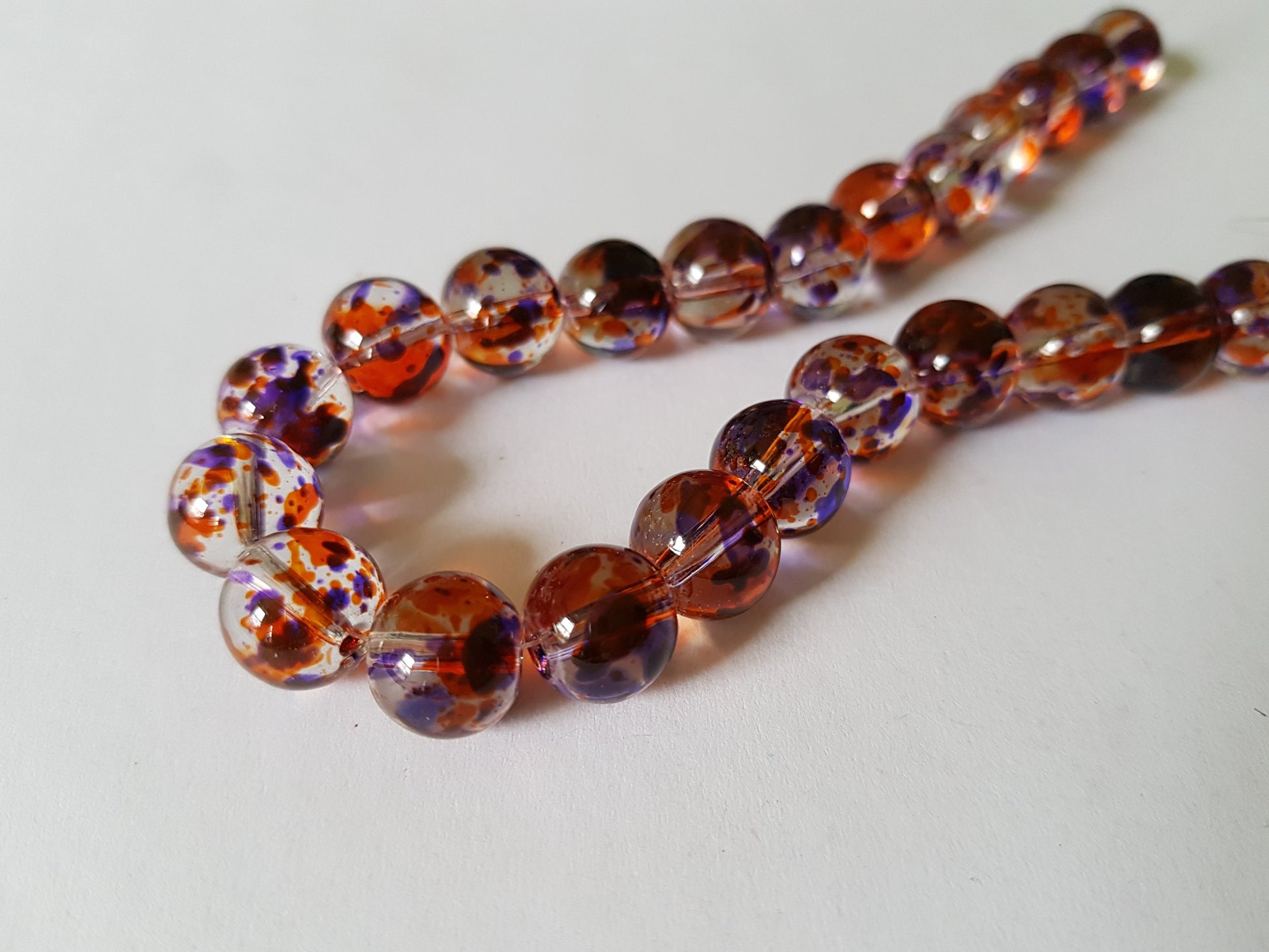 10mm mottled glass beads - lilac/amber