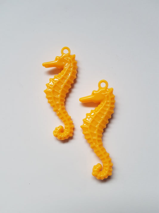 60mm acrylic seahorse pendants - orange