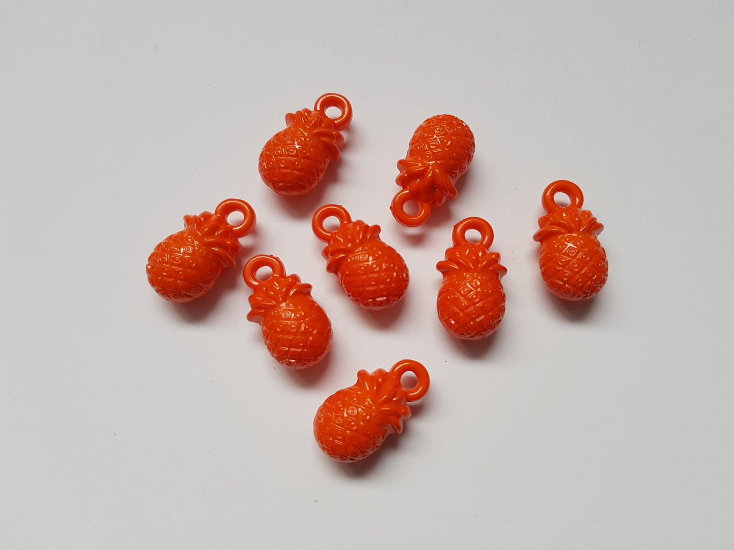 23mm acrylic pineapple pendants - orange