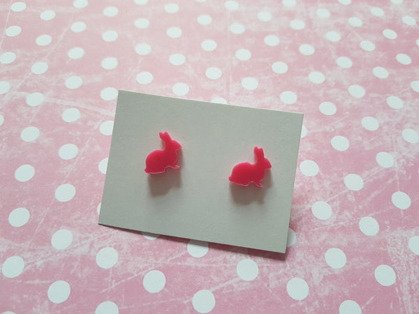 rabbit stud earrings - pink 