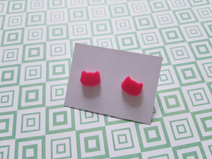 cat stud earrings - pink