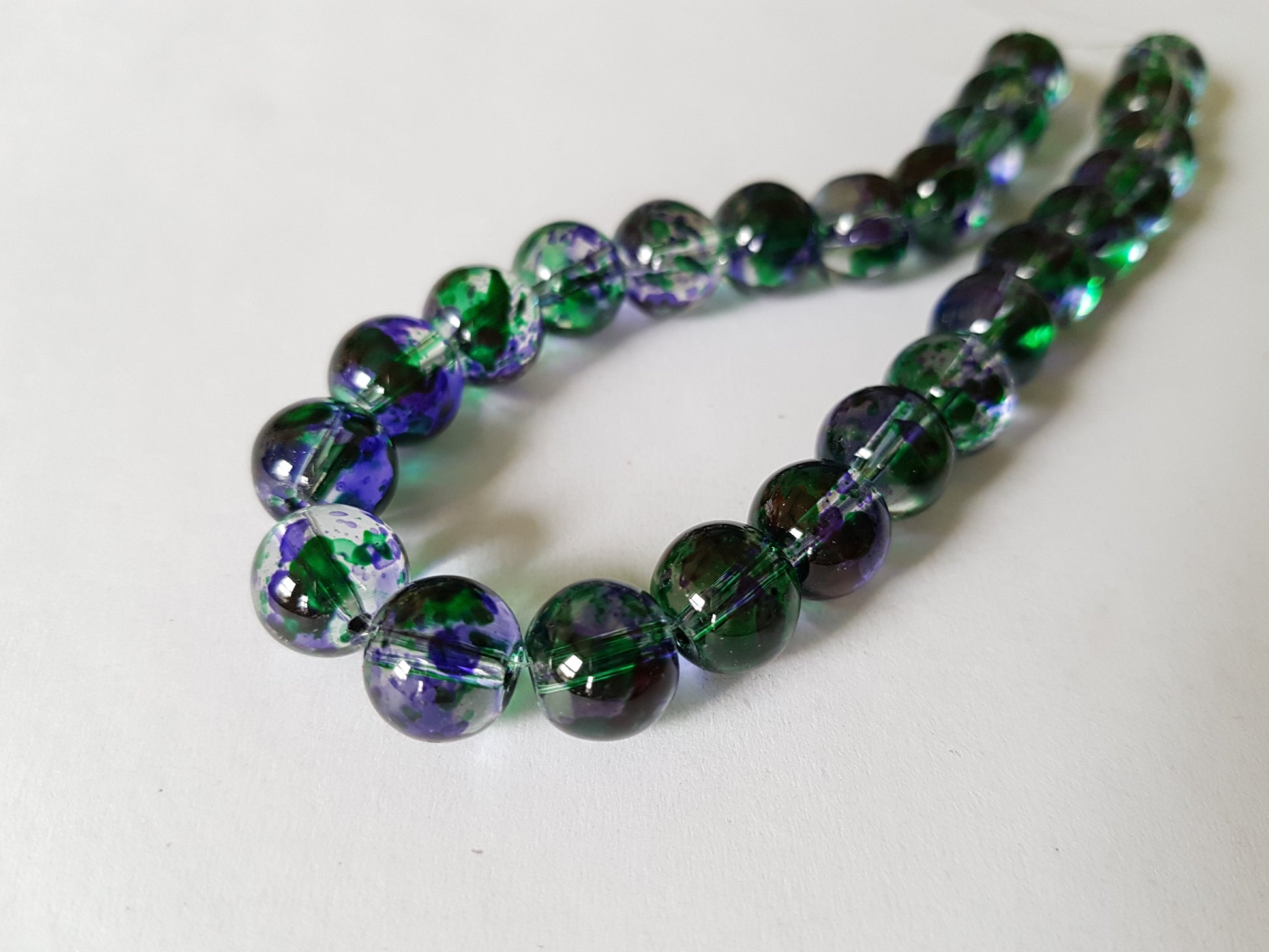 10mm mottled glass beads - purple/green