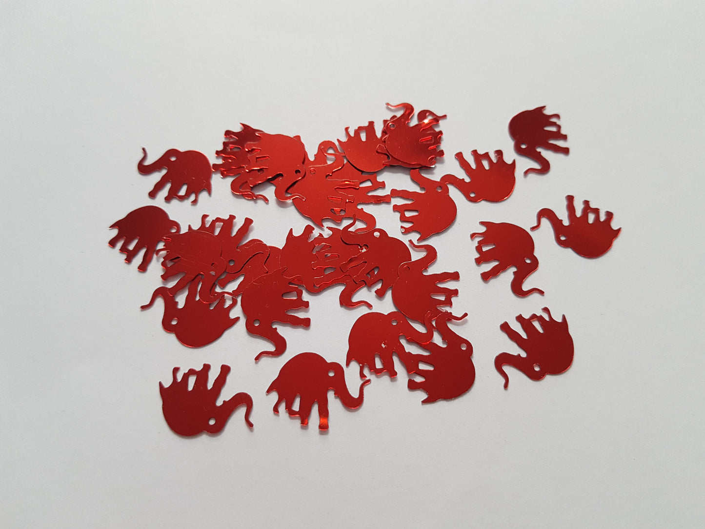 17mm elephant sequins - red