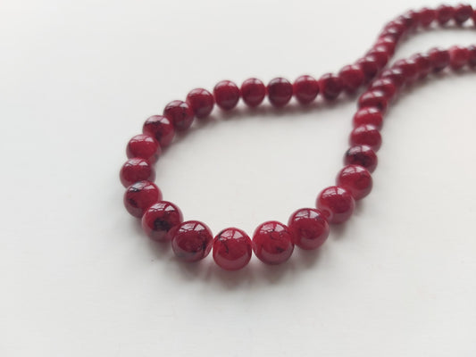 8mm mottled glass beads - red