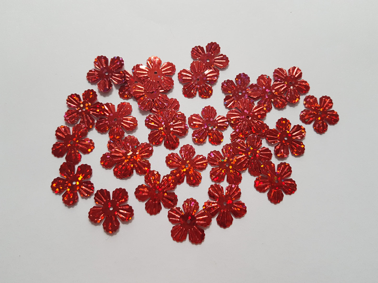 19mm holographic flower sequins - red