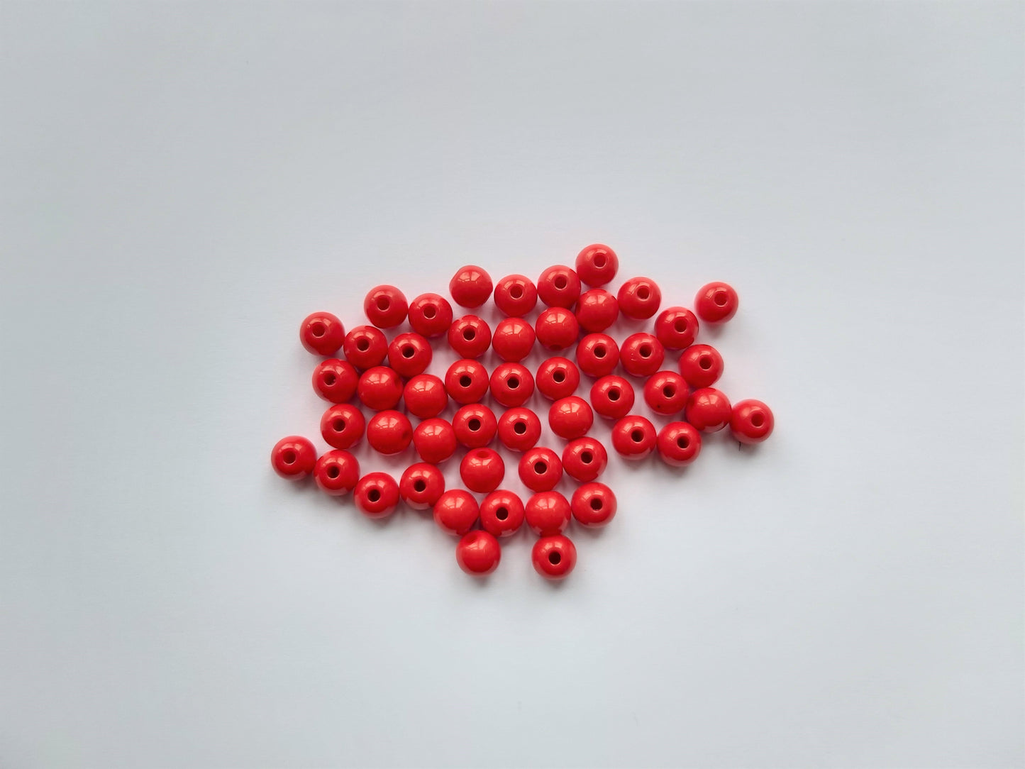 6mm acrylic round beads - red