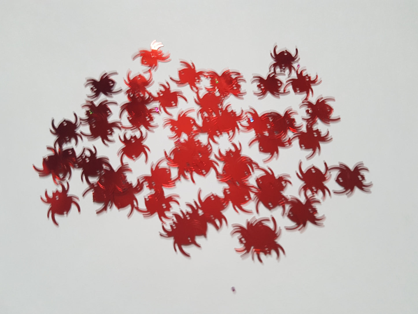 15mm spider sequins - red