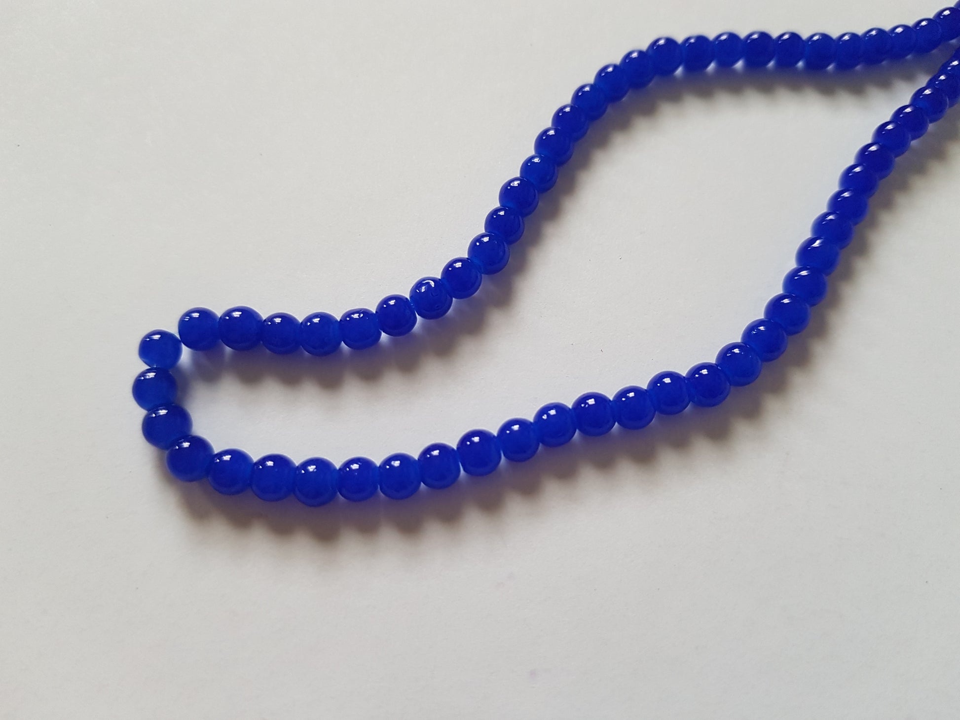 4mm imitation jade glass beads - royal blue