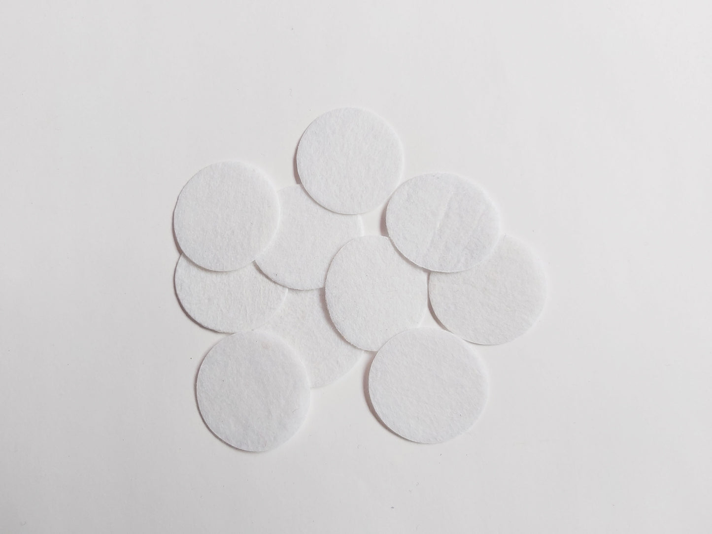 40mm felt circles - white