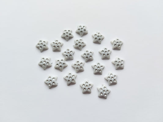 11mm acrylic star cabochons - white