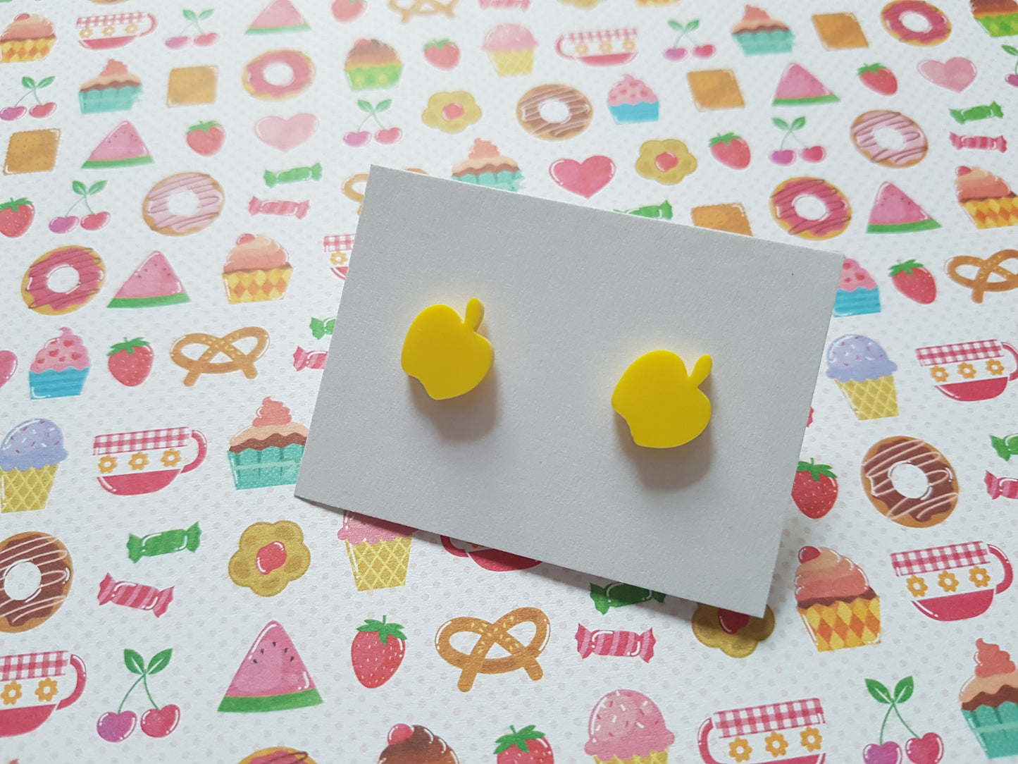 apple stud earrings - yellow