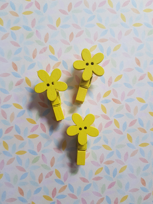 flower button memo peg clips - yellow