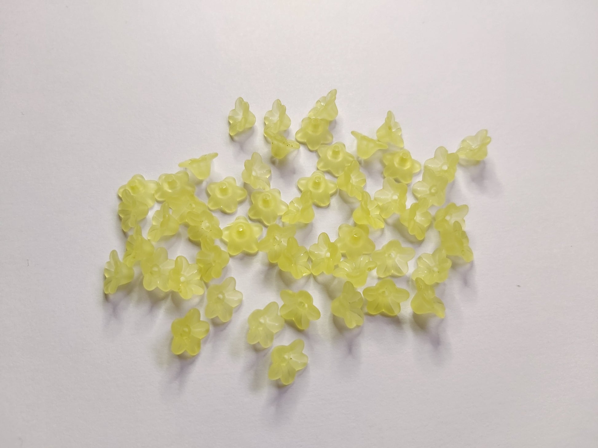 10mm frosted acrylic flower beads - yellow